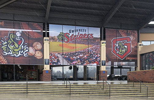 Mesh Banners
